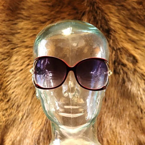 Red Oversized Sunglasses with Pearl and Gold Scroll Arms - Picture 2 of 2